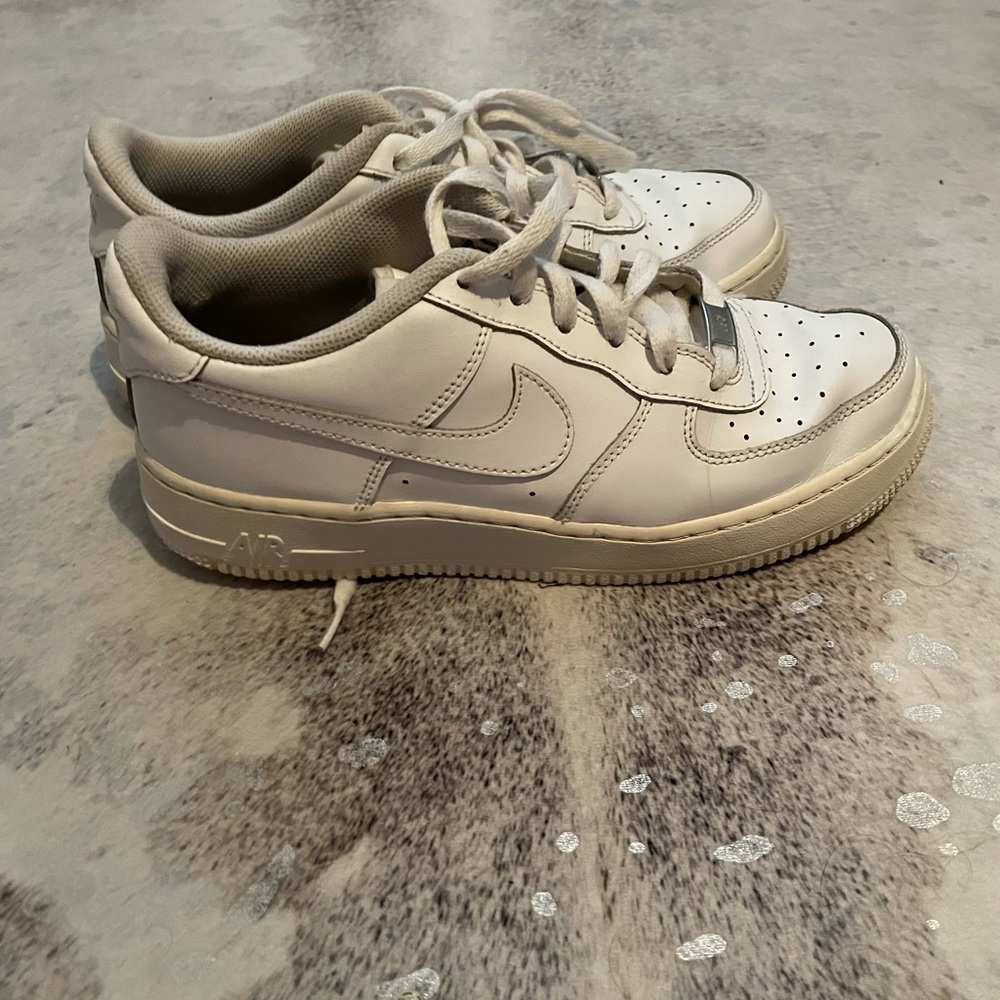 White Nike air forces